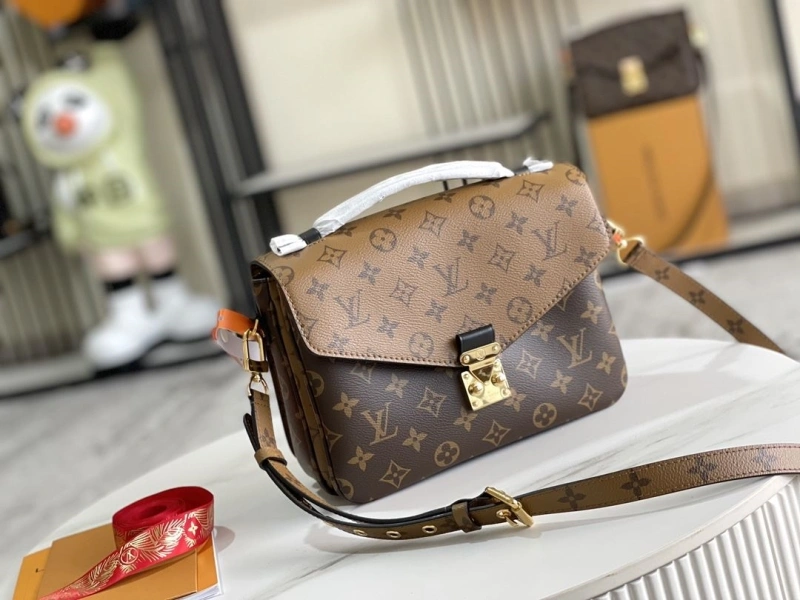 LX Satchel bags Soft 20675