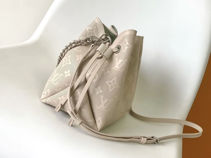 DailyWear LX Bucket Bags 20937