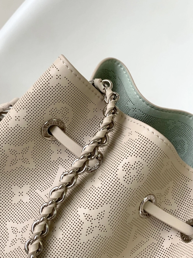 DailyWear LX Bucket Bags 20937