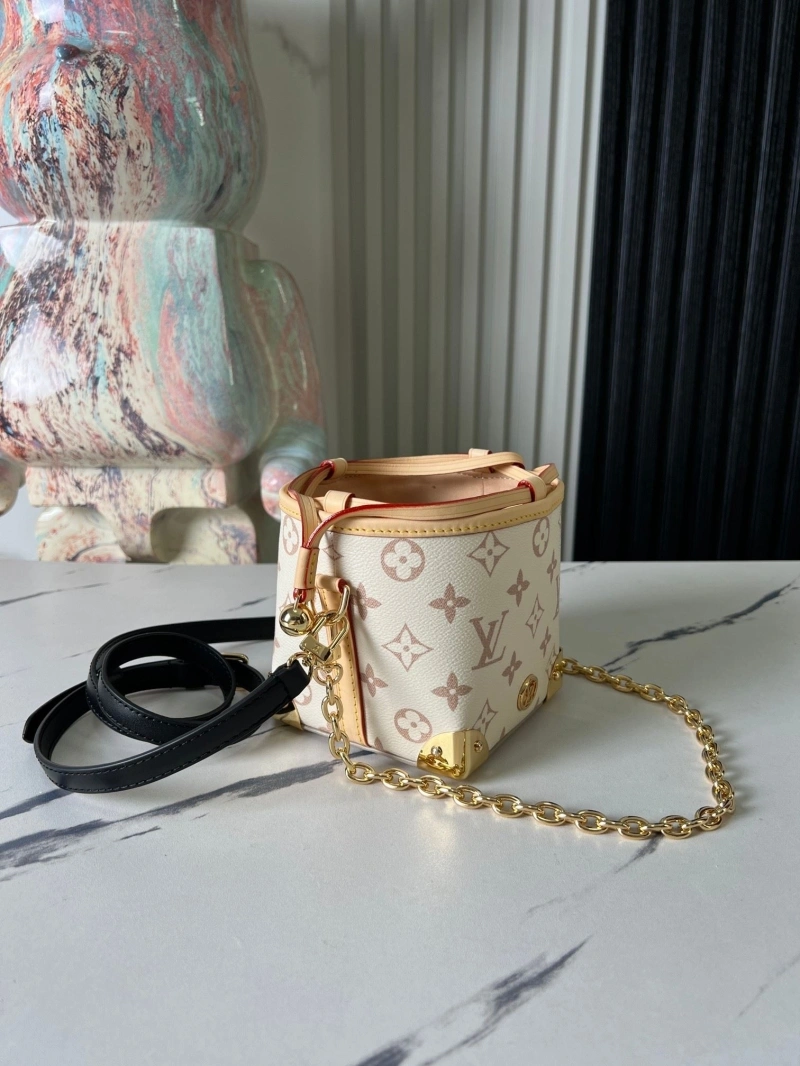 Sleek LX Bucket Bags 20928