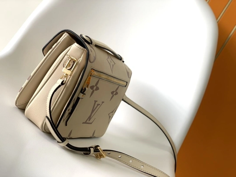 Soft LX Satchel bags 20641