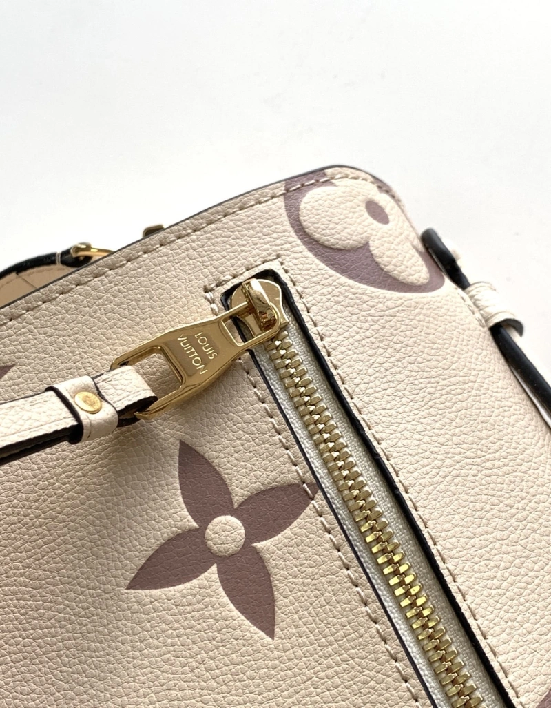 Soft LX Satchel bags 20641