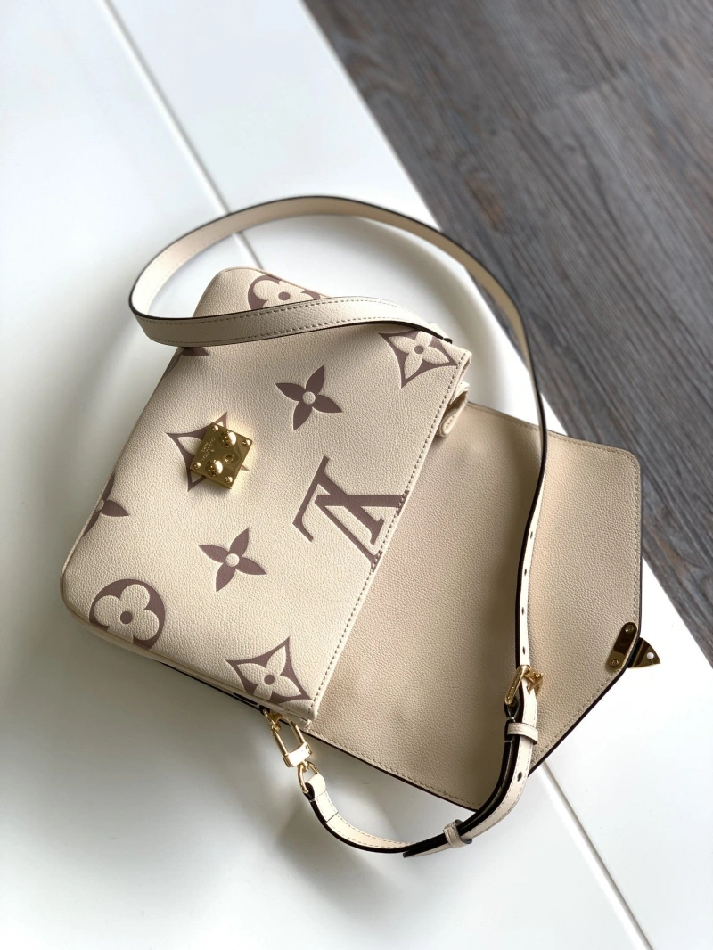 Soft LX Satchel bags 20641