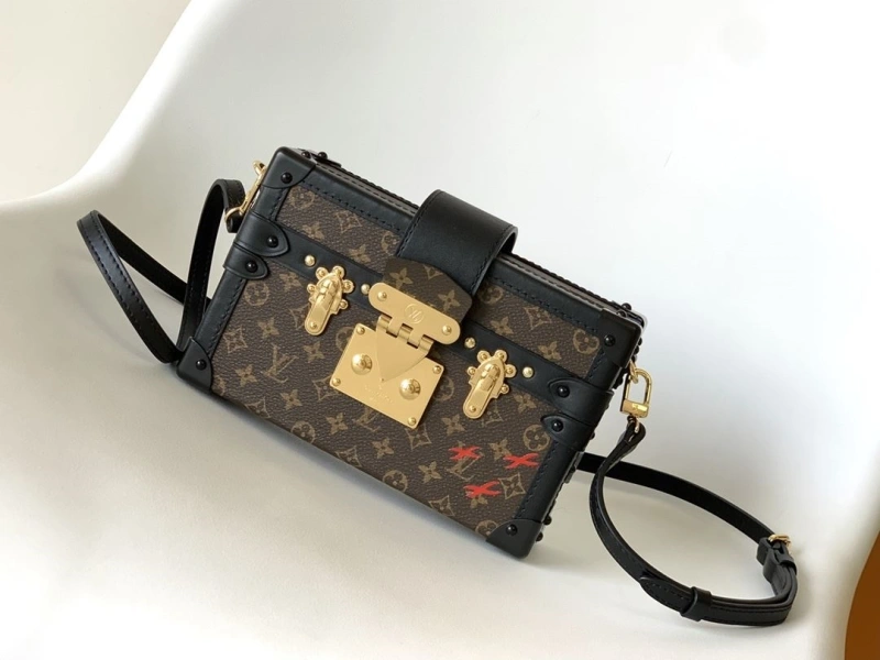 Classic LX Box Bags 20995