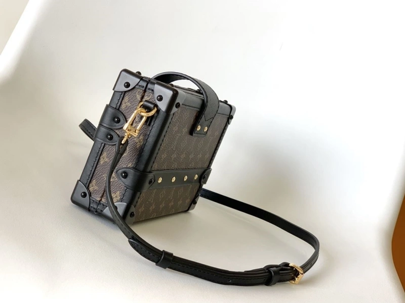 Classic LX Box Bags 20995