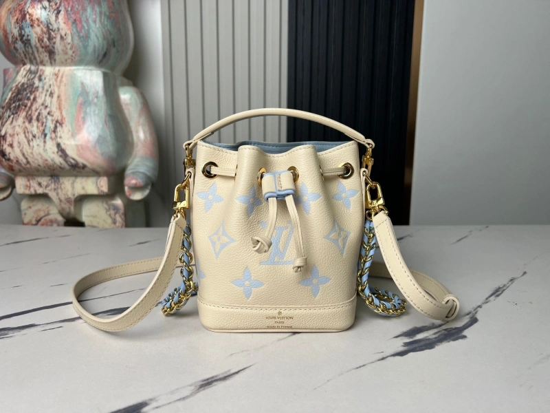 Refined LX Bucket Bags 20914