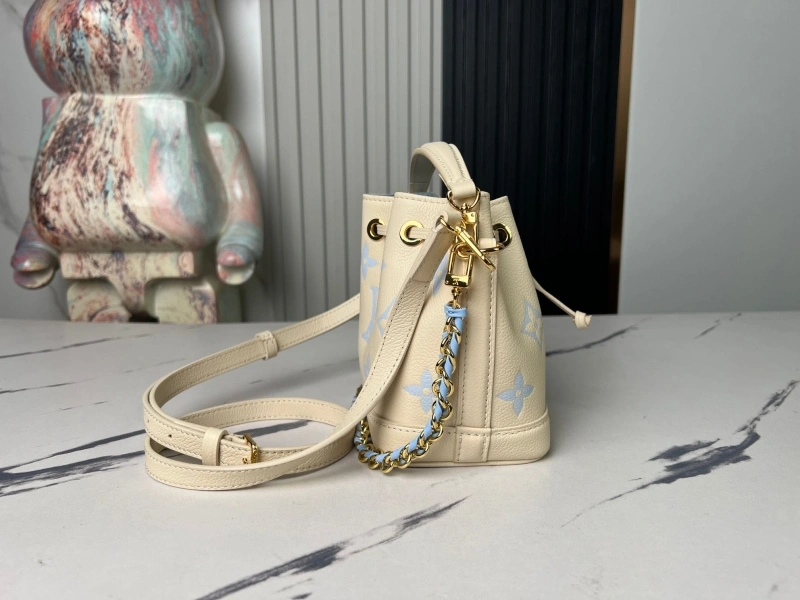 Refined LX Bucket Bags 20914