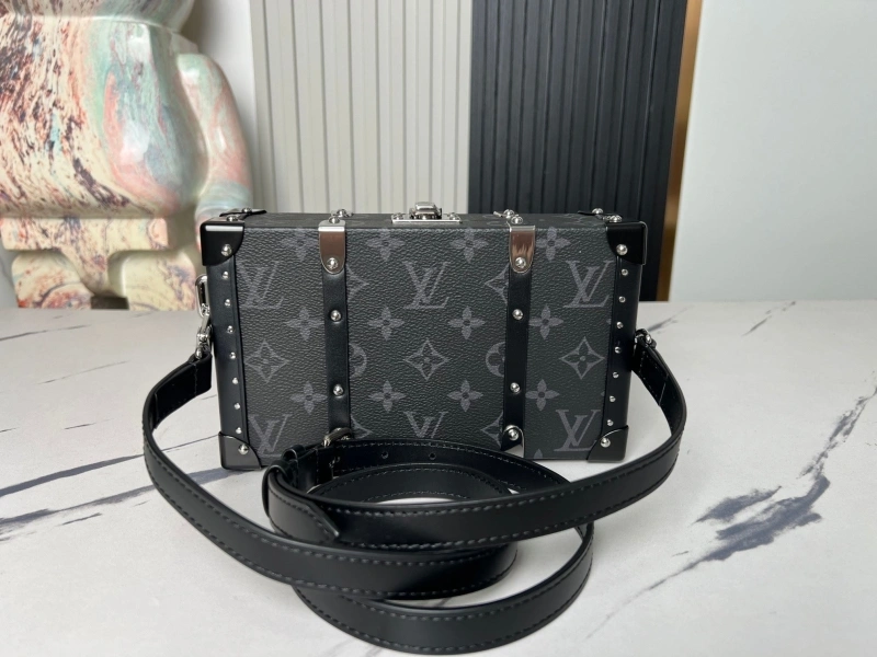 Comfortable LX Box Bags 20980