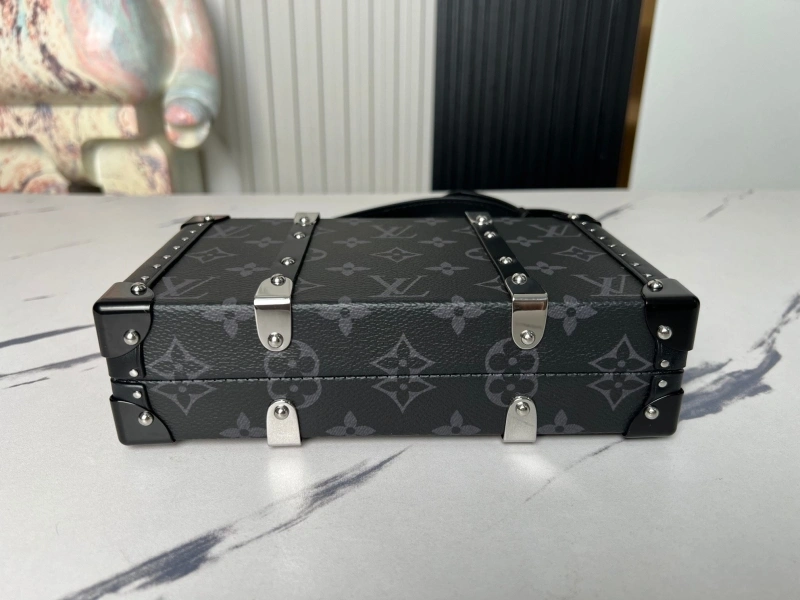 Comfortable LX Box Bags 20980