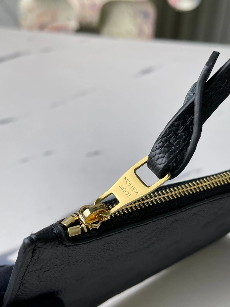 LX Top Handle Bags Affordable 20012