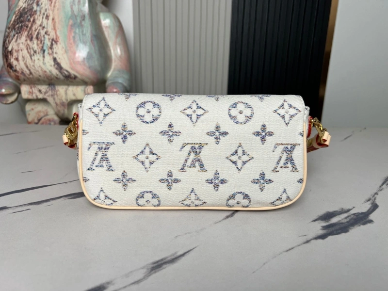 LX Satchel bags Stylish 20554