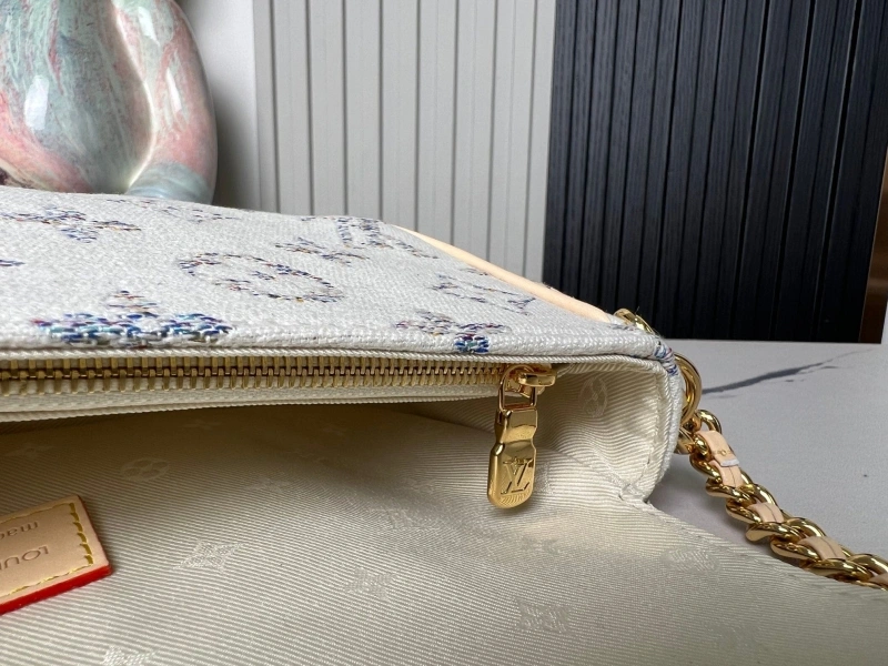 LX Satchel bags Stylish 20554