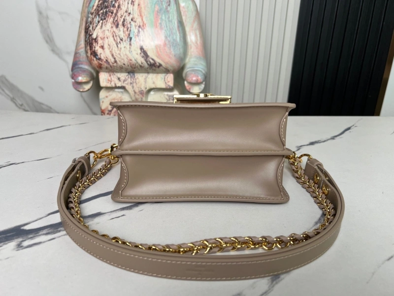 Efficient LX Satchel bags 20552
