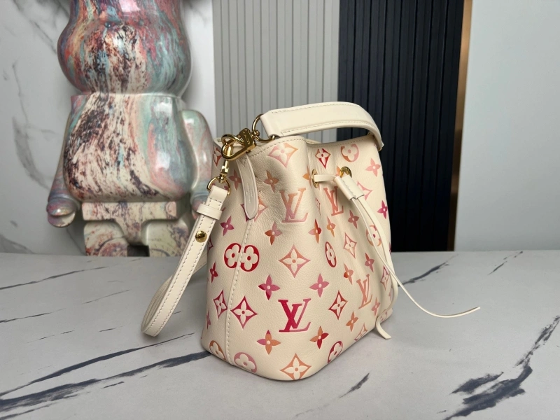 LX Bucket Bags Bold 20905