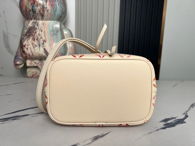 LX Bucket Bags Bold 20905