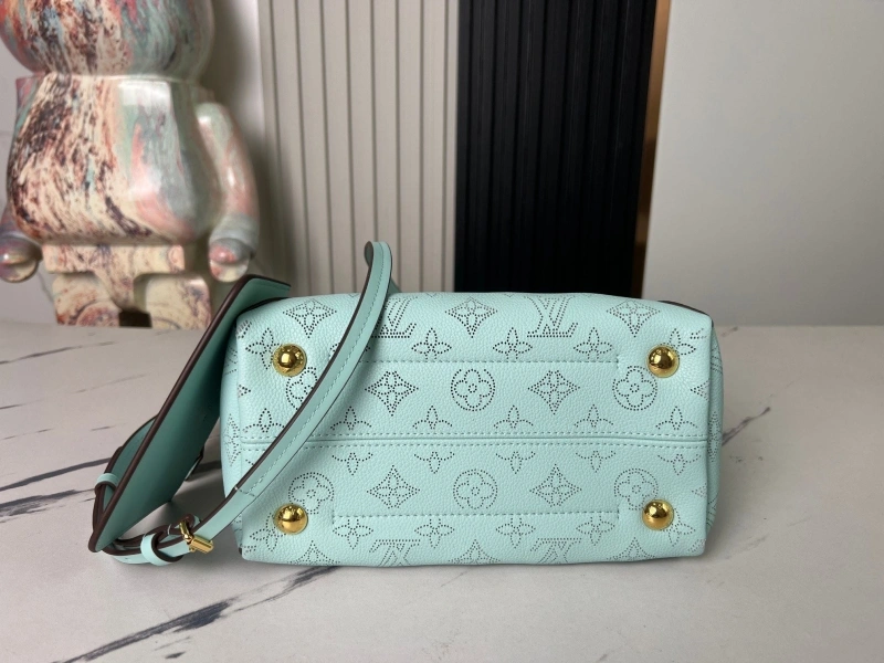 Lightweight LX Bucket Bags 20912