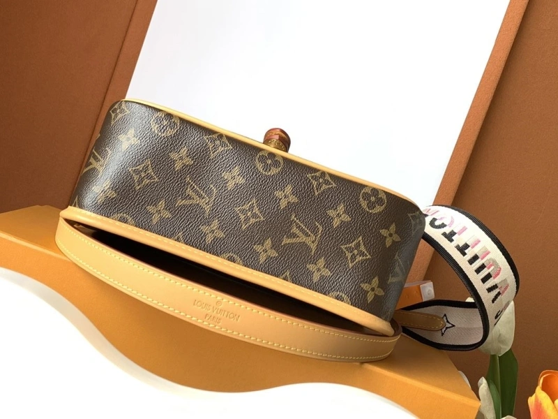 HighQuality LX Satchel bags 20551