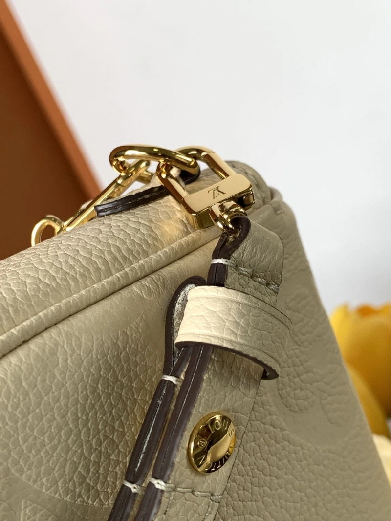 GoAnywhere LX Satchel bags 20520