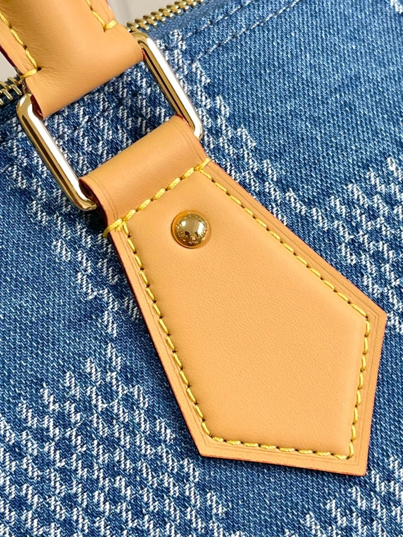 Versatile LX Speedy Bags 20125