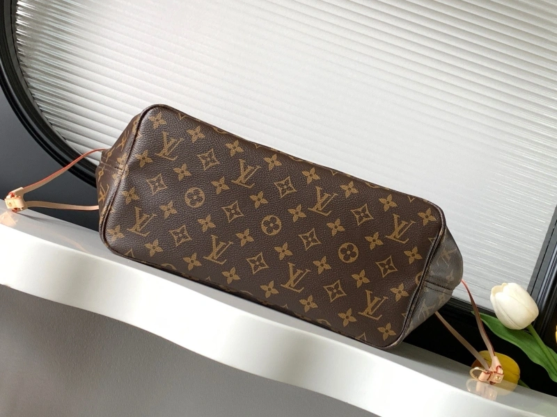 DailyWear LX Shopping Bags 20241