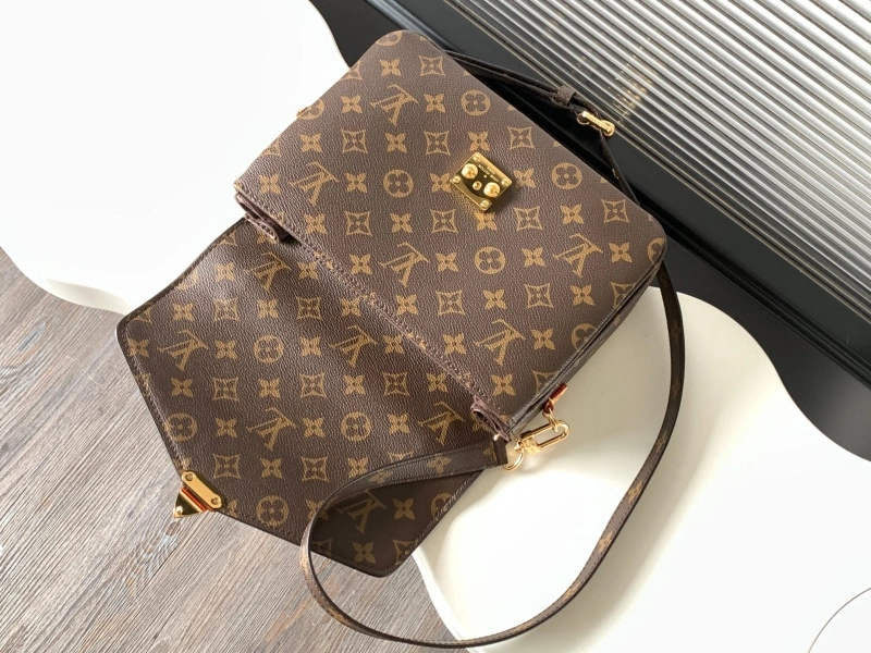 LX Satchel bags Modern 20497
