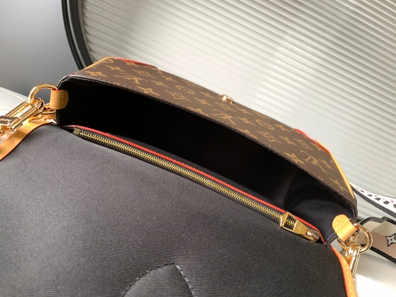 LX Satchel bags Sleek 20491