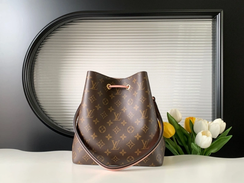 AllSeason LX Bucket Bags 20898
