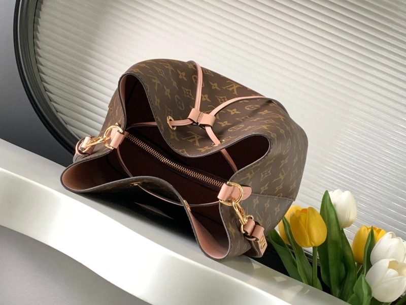 AllSeason LX Bucket Bags 20898
