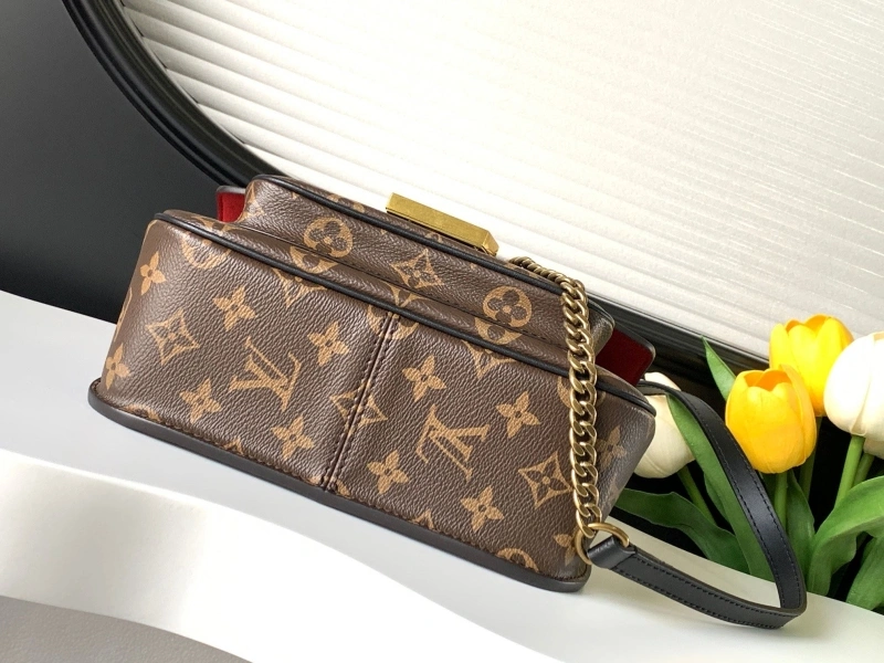 WellDesigned LX Satchel bags 20494