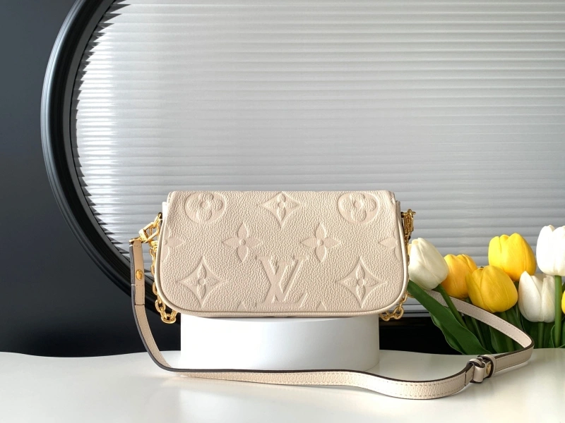 StreetReady LX Satchel bags 20476