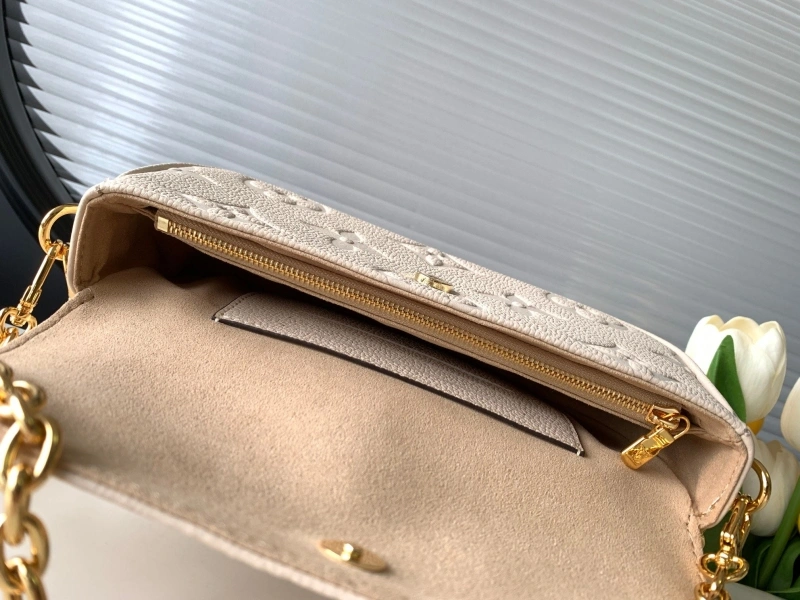 StreetReady LX Satchel bags 20476