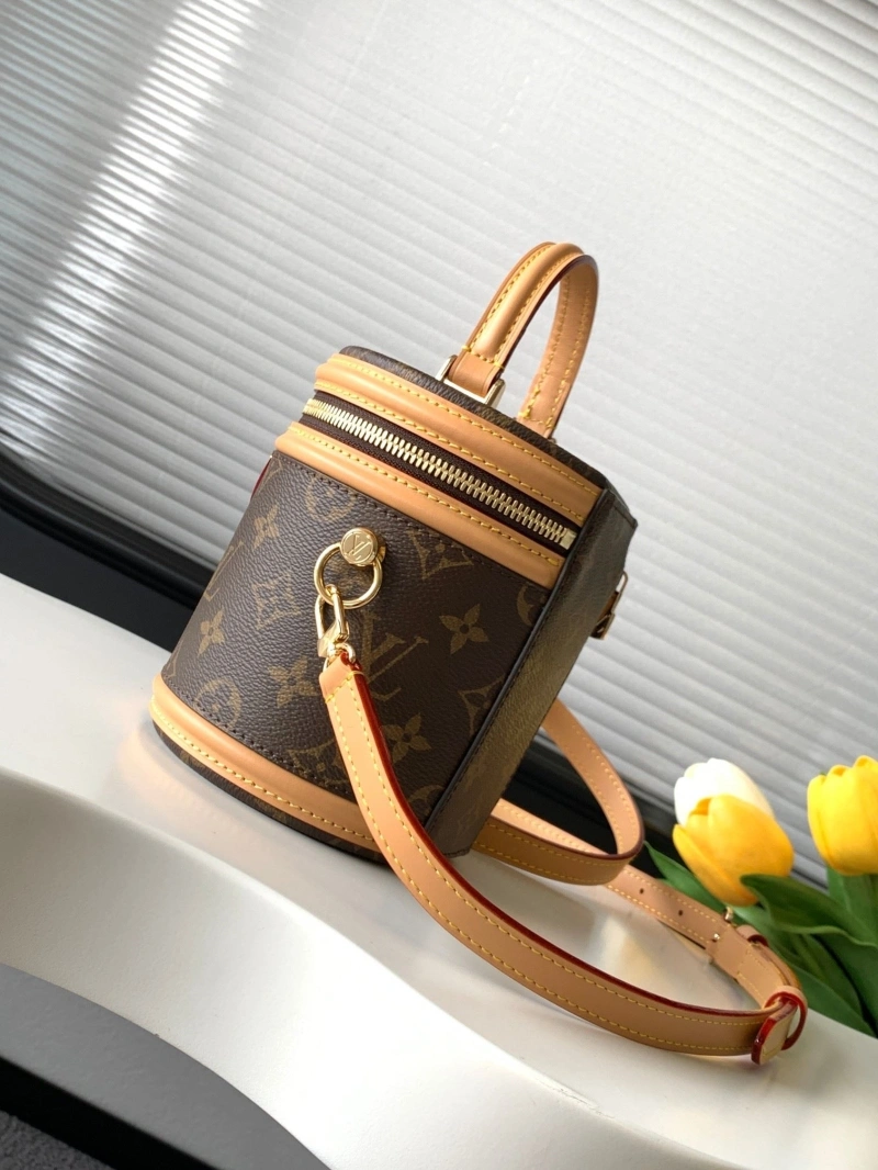 Resilient LX Cosmetic Bags 20762