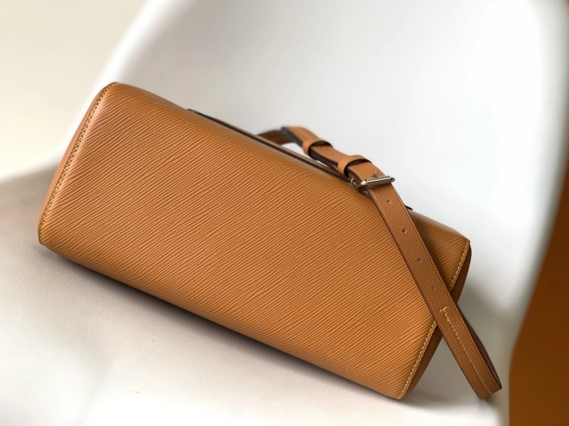 Versatile LX Top Handle Bags 19965