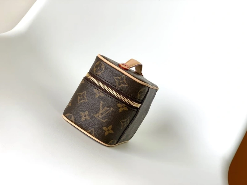 Sophisticated LX Cosmetic Bags 20763