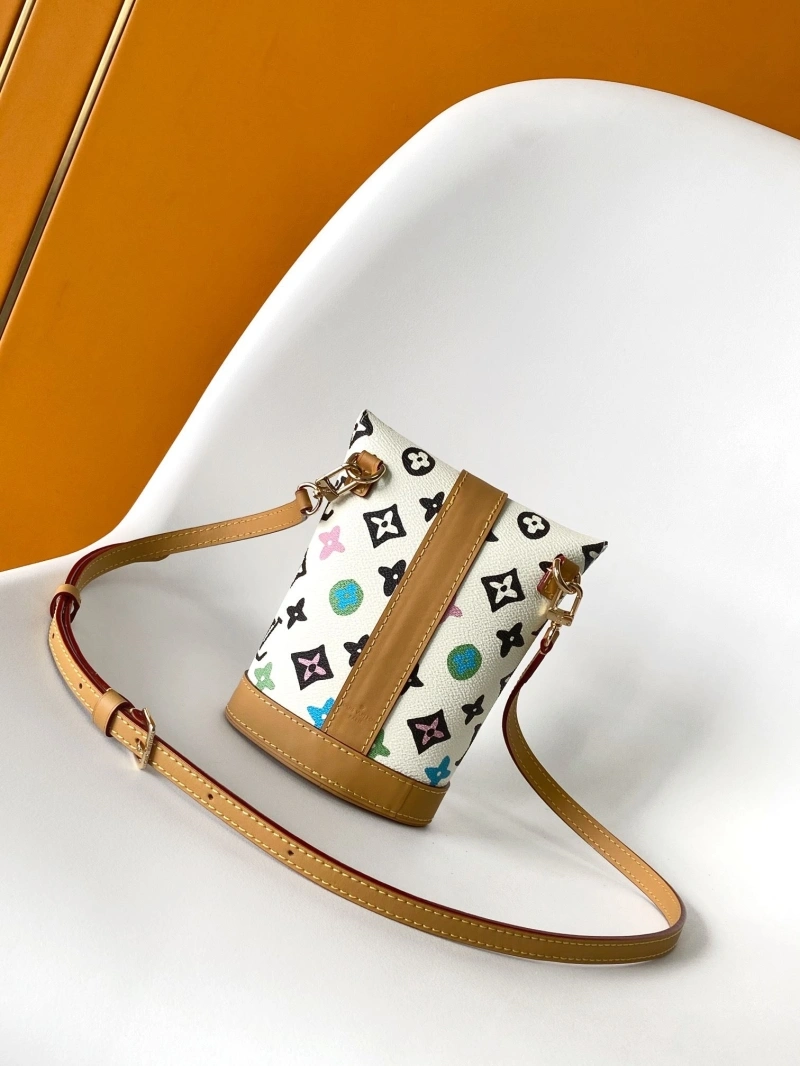 LX Bucket Bags Sophisticated 20884