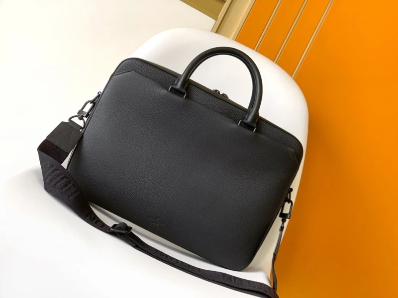 DailyWear LX Mens Briefcases 20744