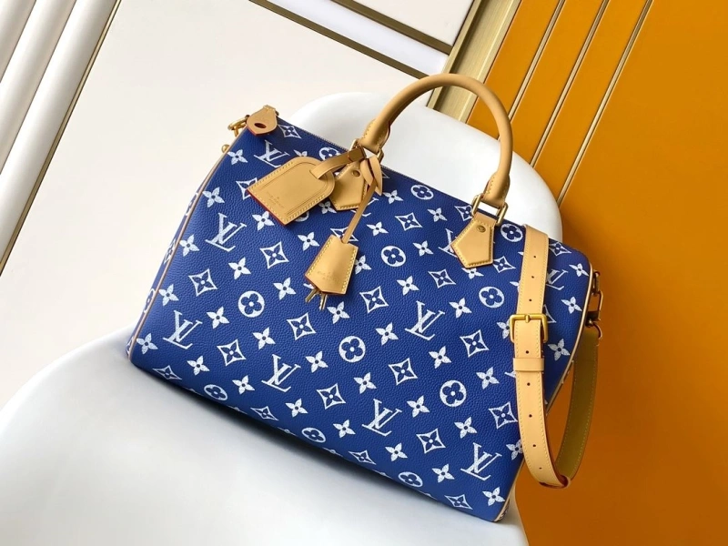 Comfortable LX Travel Bags 17264