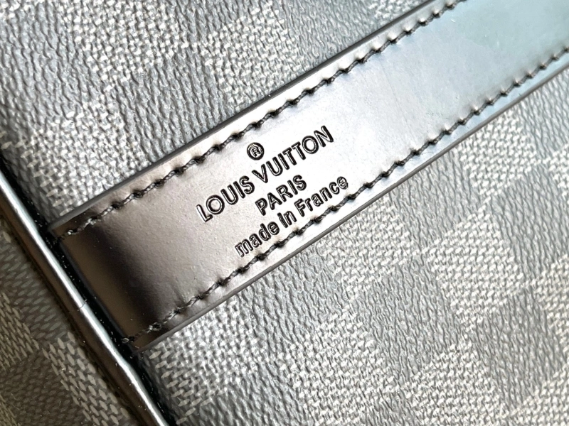 Trendsetting LX Travel Bags 17250