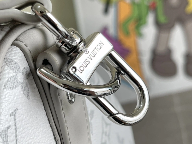 Stylish LX Travel Bags 17243