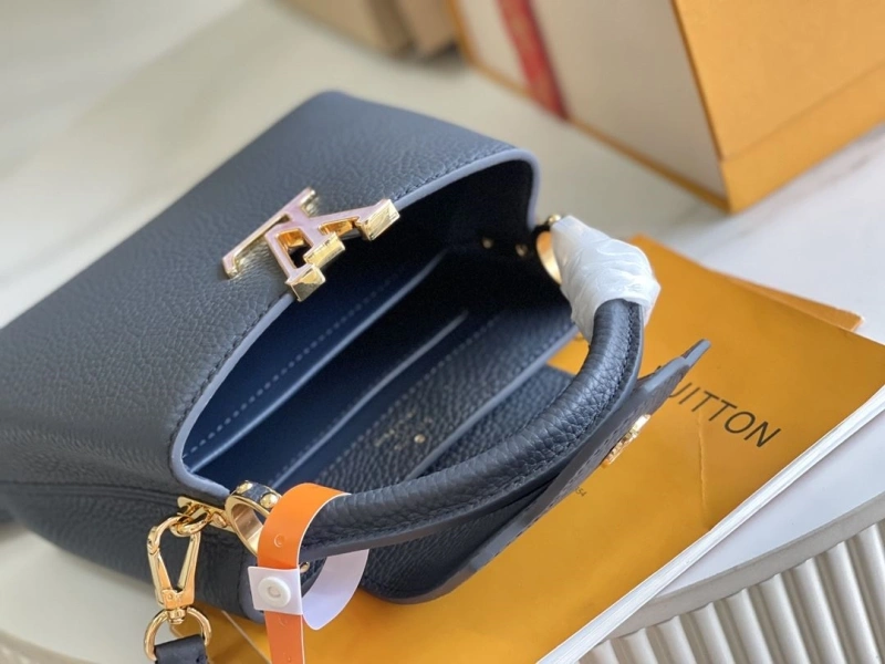 Durable LX Caxucines Bags 17542