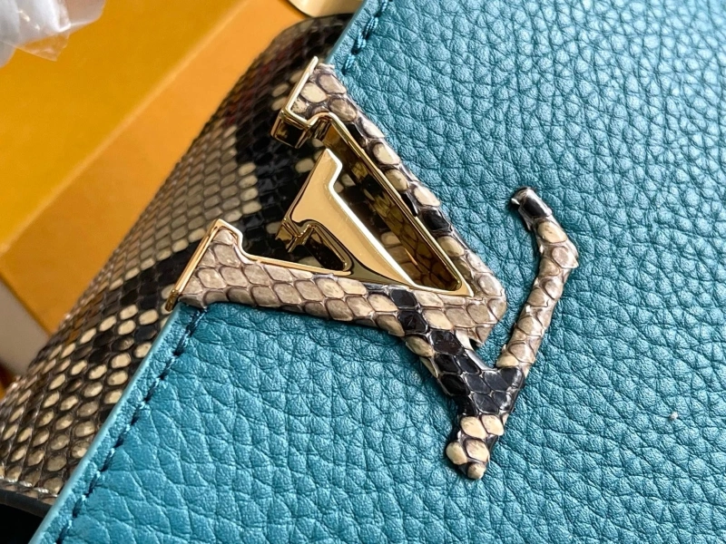 LX Caxucines Bags Classic 17536