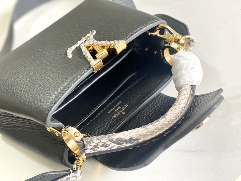 Functional LX Caxucines Bags 17546