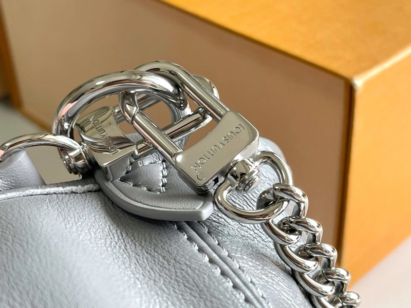 LX Top Handle Bags Stylish 17310