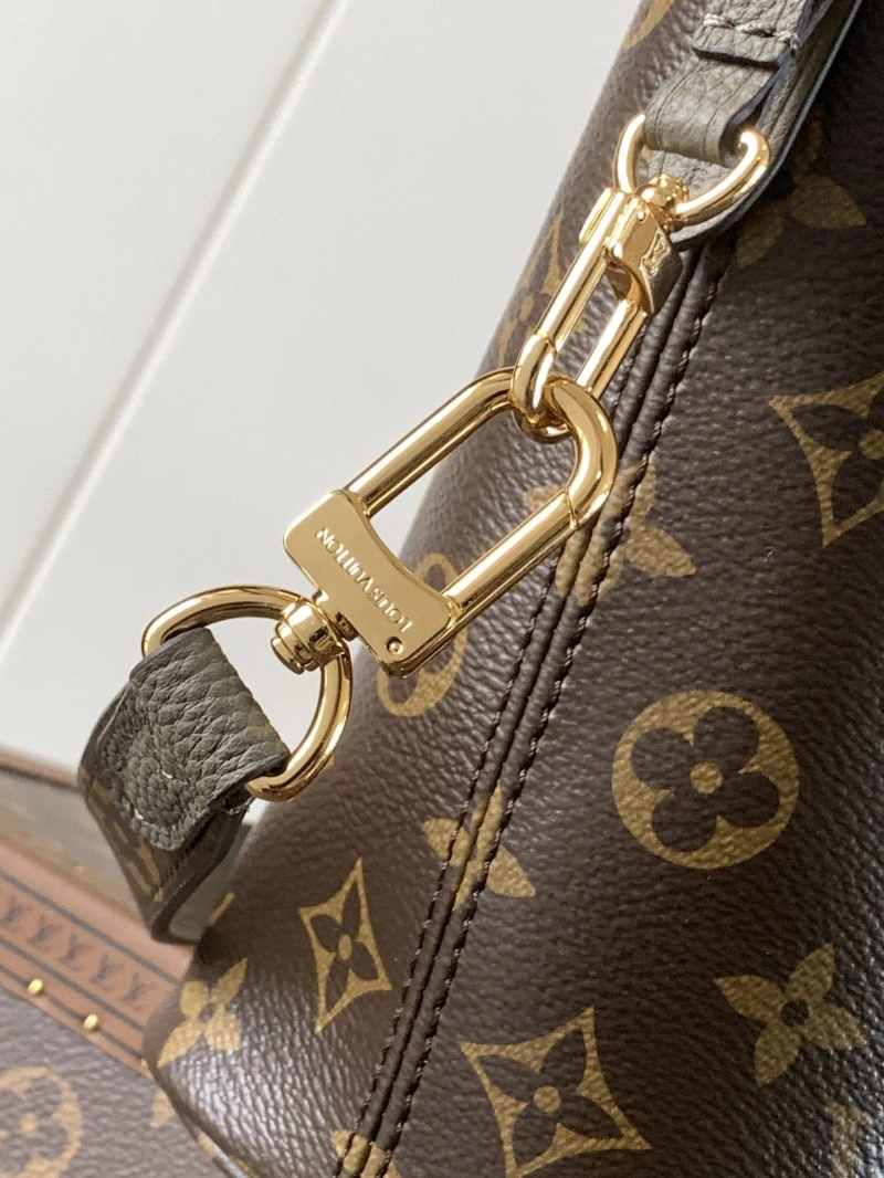 Affordable LX Shopping Bags 17404