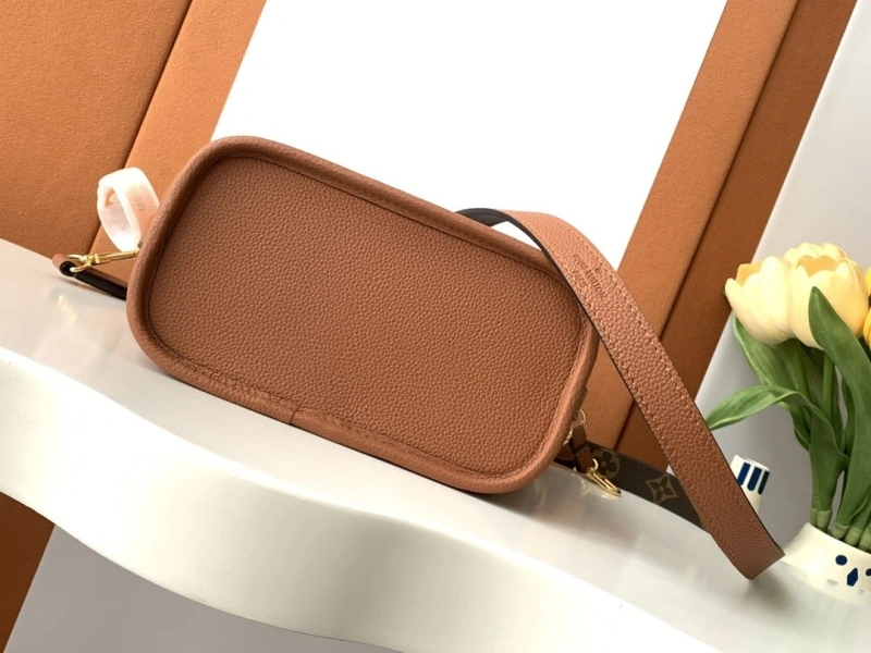 DailyWear LX Shopping Bags 17385