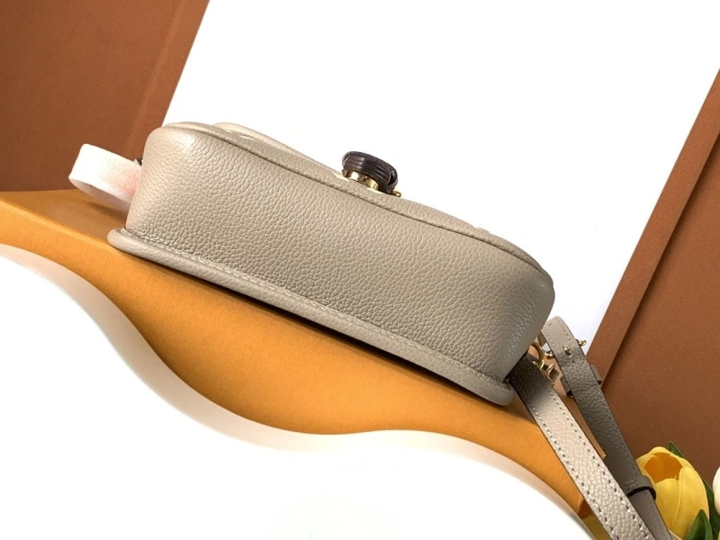 LX Satchel bags Vibrant 17472