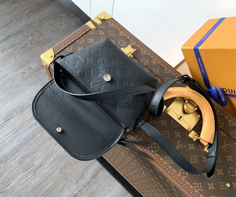 NewStyle LX Satchel bags 17459