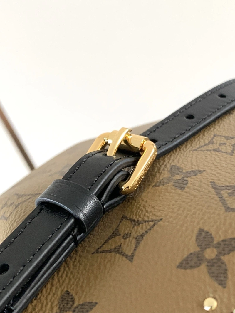 Affordable LX Bucket Bags 17538