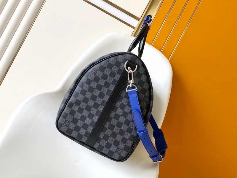 WellDesigned LX Travel Bags 17212
