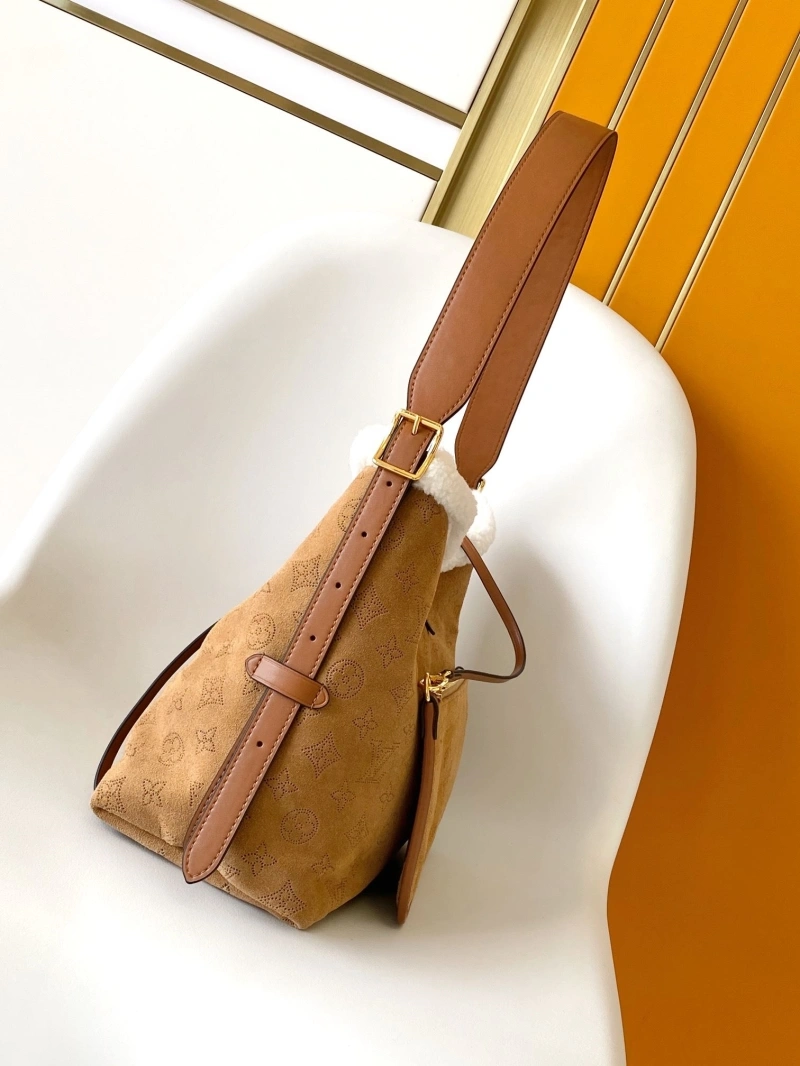 LX Top Handle Bags Sophisticated 17276